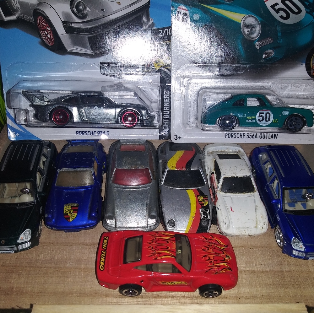 Hot Wheels